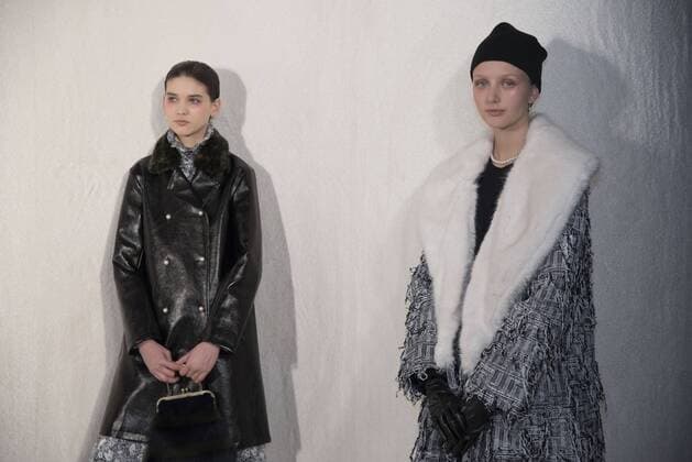 London Fashion Week: Shrimps presentation AW17 Shrimps presentation of the AW17 collection at London Fashion Week. Shrimps is a fashion label from the young London-based designer, Hannah Weiland, launched in 2013.  AlbertoxPezzali