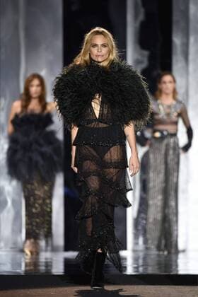Mercedes Benz Fashion Week in Madrid - Modenschau Duyos -  DiegoxPuerta