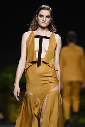 Mercedes Benz Fashion Week in Madrid - Modenschau Oliva -  DiegoxPuerta