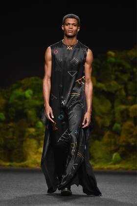 Mercedes Benz Fashion Week in Madrid - Modenschau Oliva -  DiegoxPuerta