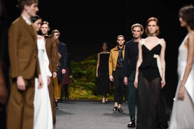 Mercedes Benz Fashion Week in Madrid - Modenschau Oliva -  DiegoxPuerta