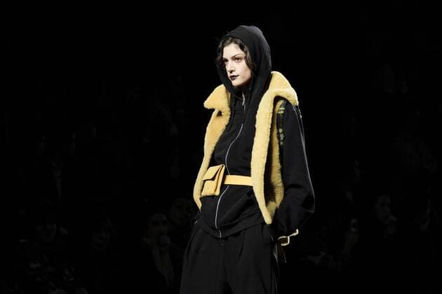 February 20, 2017 - Madrid, Spain - A model walks the runway at the J. Lorenzo show during the Mercedes-Benz Madrid Fashion Week Autumn Winter 2017 at Ifema on February 20, 2017 in Madrid, Spain. Madrid Spain  - ZUMAn230 20170220_zaa_n230_285 Copyright: xOscarxGonzalezx