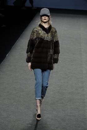 February 20, 2017 - Madrid, Spain - A model walks the runway at the J. Lorenzo show during the Mercedes-Benz Madrid Fashion Week Autumn Winter 2017 at Ifema on February 20, 2017 in Madrid, Spain. Madrid Spain  - ZUMAn230 20170220_zaa_n230_292 Copyright: xOscarxGonzalezx