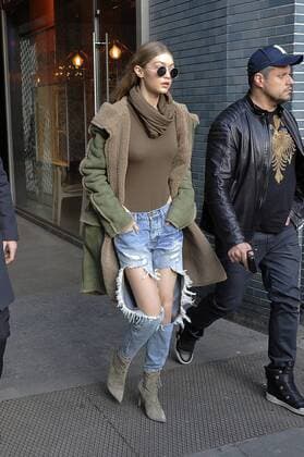 Milan Gigi Hadid by Max Mara for a fitting  Copyright: xLivioxValeriox xIPAx xLivioxValeriox