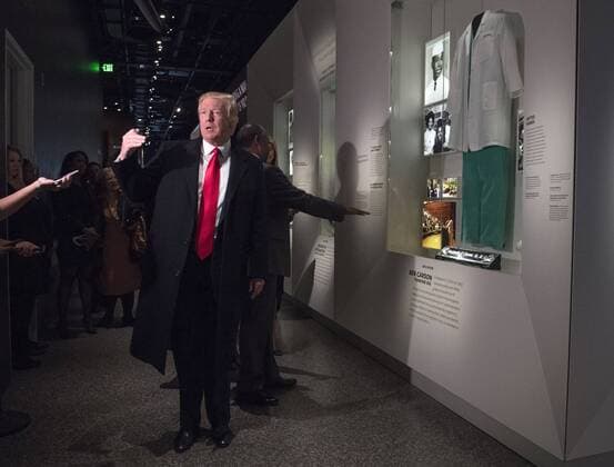February 21, 2017 - Washington, District of Columbia, United States of America - United States President Donald Trump speaks to the media as he visits the Ben Carson exhibit as they tour the Smithsonian National Museum of African American History & Culture in Washington, D.C. on February 21, 2017. Photo Credit: CNP AdMedia Washington United States of America - ZUMAa123 20170221_zaa_a123_016 Copyright: xKevinxDietschx