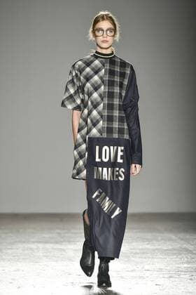 Mailand Fashion Week - Grinko Milan woman s Fashion Week Fall Winter 2017 2018. Milano Moda donna , autunno inverno 2017 2018 .Grinko Fashion Show. Pictured: model  Copyright: xRiccardoxGiordanoxSickix xIPAx xFotosickix