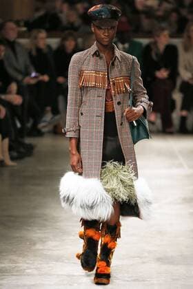 Mailand Fashion Week - Prada Modenschau . 23 02 2017. Milan, Italy. Prada show at Milan Fashion Week for Autumn Winter 2017  xi-Imagesx IIM-14491-0036