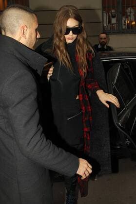 Milano Bella and Gigi Hadid at the Milan Fashion Week  Copyright: xLivioxValeriox xIPAx xLivioxValeriox