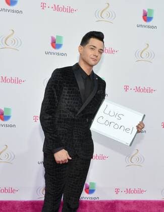 US singer Luis Coronel poses as he arrives at Lo Nuestro Latin Music Awards at the American Airlines Arena in Miami, Florida, Unied States, 23 February 2017. LO NUESTRO LATIN MUSIC AWARDS !ACHTUNG: NUR REDAKTIONELLE NUTZUNG!  Copyright: xGIORGIOxVIERAx MIA001 20170224-636235068963796331