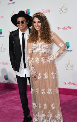 Latin artist Periko Y Jessileon walks the red carpet at the Univision 2017 Premio Lo Nuestro a La Musica Latina show at the American Airlines Arena in Miami, Florida, February 23, 2017.  MIA20170223152 GARYxIxROTHSTEIN
