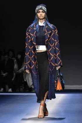 Milan woman s Fashion Week Fall Winter 2017 2018. Milano Moda donna , autunno inverno 2017 2018 . Versace fashion show Pictured: Model  Copyright: xRiccardoxGiordanoxSickix xIPAx xFotosickix