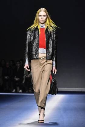 Milan woman s Fashion Week Fall Winter 2017 2018. Milano Moda donna , autunno inverno 2017 2018 . Versace fashion show Pictured: Model  Copyright: xRiccardoxGiordanoxSickix xIPAx xFotosickix
