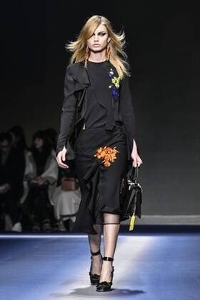 Milan woman s Fashion Week Fall Winter 2017 2018. Milano Moda donna , autunno inverno 2017 2018 . Versace fashion show Pictured: Model  Copyright: xRiccardoxGiordanoxSickix xIPAx xFotosickix