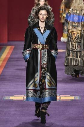 Milan woman s Fashion Week Fall Winter 2017 2018. Milano Moda donna , autunno inverno 2017 2018 . ETRO fashion show Pictured: Model  Copyright: xRiccardoxGiordanoxSickix xIPAx xFotosickix