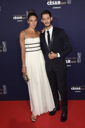 Pierre Niney mit Freundin Natasha Andrews - 42. Preisverleihung Cesar 2017 in Paris, Frankreich - 24 02 2017 JBAutissier Panoramic 