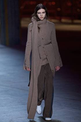 (170225) -- MILAN, Feb. 25, 2017 -- A model presents a creation for fashion house Diesel Black Gold during Milan Fashion Week Fall Winter 2017 2018 on Feb. 24, 2017, in Milan, Italy. ) ITALY-MILAN-FASHION WEEK-DIESEL BLACK GOLD JinxYu 