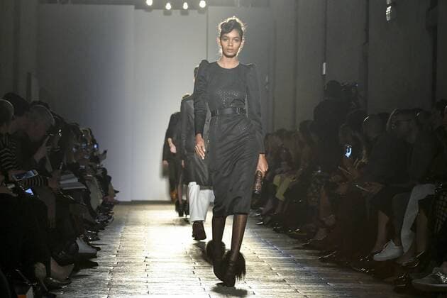 Milan woman s Fashion Week Fall Winter 2017 2018. Milano Moda donna , autunno inverno 2017 2018 . Bottega Veneta fashion show Pictured: Nieves Alvarez  Copyright: xRiccardoxGiordanoxSickix xIPAx xFotosickix