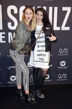 Elena Carriere und Betty Taube bei der Premiere der Dokumentation Robin Schulz - The Movie im Cinemaxx Dammtor. Hamburg, 24.02.2017 Foto:xgbrcix xFuturexImage