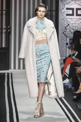 Bilder des Tages Milan woman s Fashion Week Fall Winter 2017 2018. Elisabetta Franchi Fashionshow Pictured: Model  Copyright: xRiccardoxGiordanoxSickix xIPAx xFotosickix