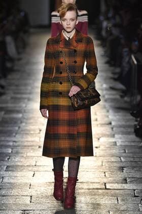 . 25 02 2017. Milan, Italy. Bottega Veneta show at Milan Fashion Week for Autumn Winter 2017.  xi-Imagesx IIM-14507-0011
