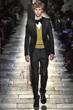 . 25 02 2017. Milan, Italy. Bottega Veneta show at Milan Fashion Week for Autumn Winter 2017.  xi-Imagesx IIM-14507-0036