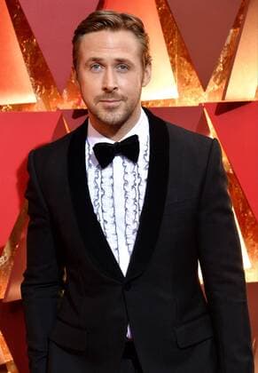 Actor Ryan Gosling arrives on the red carpet for the 89th annual Academy Awards at the Dolby Theatre in the Hollywood section of Los Angeles on February 26, 2017.  LAP20170226379 JIMxRUYMEN