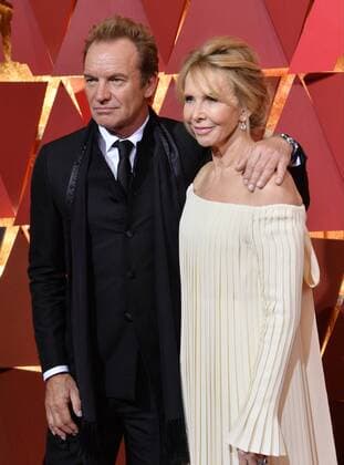 Musician Sting and actress Trudie Styler arrive on the red carpet for the 89th annual Academy Awards at the Dolby Theatre in the Hollywood section of Los Angeles on February 26, 2017.  LAP20170226947 JIMxRUYMEN