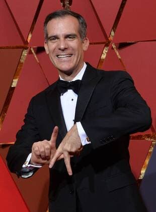 Los Angeles Mayor Eric Garcetti arrives on the red carpet for the 89th annual Academy Awards at the Dolby Theatre in the Hollywood section of Los Angeles on February 26, 2017.  LAP20170226994 JIMxRUYMEN