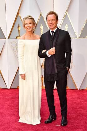 Sting and wife Trudie Styler arrive on the red carpet for the 89th annual Academy Awards at the Dolby Theatre in the Hollywood section of Los Angeles on February 26, 2017.  LAP2017022887 KEVINxDIETSCH