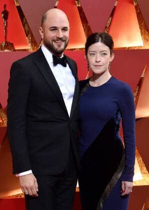 Producer Jordan Horowitz (L) and guest arrive on the red carpet for the 89th annual Academy Awards at the Dolby Theatre in the Hollywood section of Los Angeles on February 26, 2017.  LAP20170226484 JIMxRUYMEN
