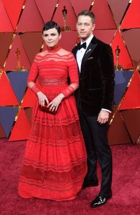Actors Ginnifer Goodwin(L) and Josh Dallas arrive on the red carpet for the 89th annual Academy Awards at the Dolby Theatre in the Hollywood section of Los Angeles on February 26, 2017.  LAP20170226498 JIMxRUYMEN