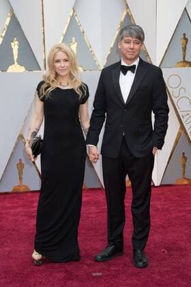 Feb 26, 2017 - Hollywood, California, U.S - Tom Cross, Oscar nominee, and guest arrives on the red carpet of The 89th Oscars® at the Dolby Theatre in Hollywood, CA on Sunday, February 26, 2017. Hollywood U.S - ZUMAz03_ 20170226_sho_z03_295 Copyright: xAMPASx