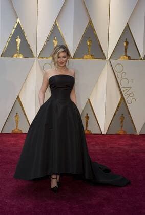 February 26, 2017 - Hollywood, CALIFORNIA, UNITED STATES OF AMERICA - Kristen Dunst arrives to the red carpet during the 89th academy awards at the Dolby Theater on Sunday February 26 2017 in Hollywood, California.ARMANDO ARORIZO. Hollywood UNITED STATES OF AMERICA - ZUMAa60_ 20170226_zaf_a60_007 Copyright: xArmandoxArorizox