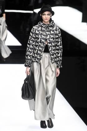 Milan woman s Fashion Week Fall Winter 2017 2018 Giorgio Armani Fashion Show Pictured  Copyright: xSimonaxChiocciax xIPAx xFotosickix