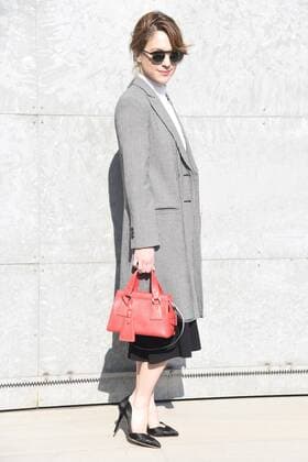 Mailand Fashion Week - Prominente bei Armani Milan woman s Fashion Week Fall Winter 2017 2018 Giorgio Armani Arrivals Pictured Isabella Ragonese  Copyright: xSimonaxChiocciax xIPAx xFotosickix