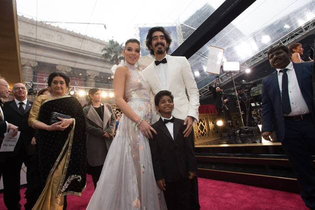 Feb 26, 2017 - Hollywood, California, U.S. - HAILEE STEINFED, SUNNY PAWAR, and Oscar nominee DEV PATEL arrive on the red carpet of The 89th Oscars at the Dolby Theatre in Hollywood, CA on Sunday, February 26, 2017. Hollywood U.S. - ZUMAz03_ 20170226_sho_z03_833 Copyright: xMattxPetitx