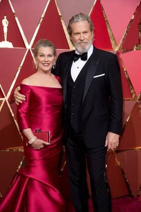 Feb 26, 2017 - Hollywood, California, U.S - JEFF BRIDGES, Oscar nominee, and guest arrive on the red carpet of The 89th Oscars at the Dolby Theatre in Hollywood, CA on Sunday, February 26, 2017. Hollywood U.S - ZUMAz03_ 20170226_sho_z03_523 Copyright: xMichaelxYadax