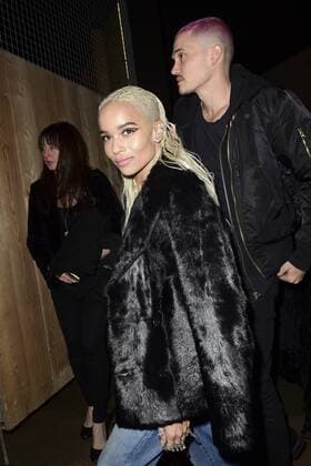 Zoe Kravitz mit Freund - Ankunft Modenschau Yves St Laurent - Paris - 28 02 2017 JBAutissier Panoramic 