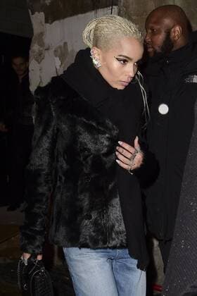 Zoe Kravitz - Ankunft Modenschau Yves St Laurent - Paris - 28 02 2017 JBAutissier Panoramic 