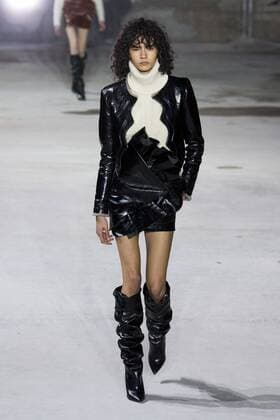 215948 Marineau Starface 2017-02-28 Paris France Paris Fashion Week. Défilé PAP Automne-hiver 2017. Saint Laurent. Saint Laurent , autumn-winter 2017 Paris, France Paris fashion week. Parade ready to wear fall winter 2017. Editorial use only _sans_perso  Copyright: xMarineaux STAR_215948_009