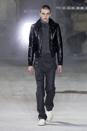 215948 Marineau Starface 2017-02-28 Paris France Paris Fashion Week. Défilé PAP Automne-hiver 2017. Saint Laurent. Saint Laurent , autumn-winter 2017 Paris, France Paris fashion week. Parade ready to wear fall winter 2017. Editorial use only _sans_perso  Copyright: xMarineaux STAR_215948_034