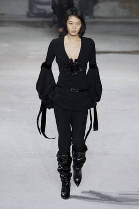 215948 Marineau Starface 2017-02-28 Paris France Paris Fashion Week. Défilé PAP Automne-hiver 2017. Saint Laurent. Saint Laurent , autumn-winter 2017 Paris, France Paris fashion week. Parade ready to wear fall winter 2017. Editorial use only _sans_perso  Copyright: xMarineaux STAR_215948_052