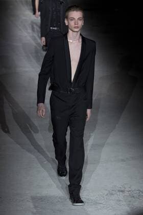 215948 Marineau Starface 2017-02-28 Paris France Paris Fashion Week. Défilé PAP Automne-hiver 2017. Saint Laurent. Saint Laurent , autumn-winter 2017 Paris, France Paris fashion week. Parade ready to wear fall winter 2017. Editorial use only _sans_perso  Copyright: xMarineaux STAR_215948_089