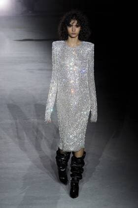 215948 Marineau Starface 2017-02-28 Paris France Paris Fashion Week. Défilé PAP Automne-hiver 2017. Saint Laurent. Saint Laurent , autumn-winter 2017 Paris, France Paris fashion week. Parade ready to wear fall winter 2017. Editorial use only _sans_perso  Copyright: xMarineaux STAR_215948_098