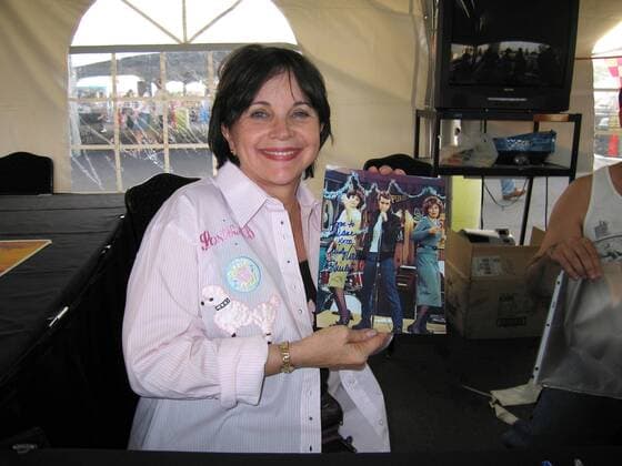 Aug 04, 2006 - Reno, NV, USA - American Graffiti, Happy Days, and Laverne & Shirley star, CINDY WILLIAMS autographs nostalgic photos from her past during Hot August Nights held at the Pepper Mill Casino.  - ZUMA 20060804_cob_a07_115 Copyright: xDanexAndrewx
