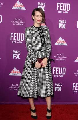 March 1, 2017 - Los Angeles, CA, United States - 1 March 2017 - Los Angeles, California - Sarah Paulson... FXÃ¢â‚¬â ¢s Feud: Bette and Joan Premiere held at the GraumanÃ¢â‚¬â ¢s Chinese Theatre. Photo Credit: AdMedia Los Angeles United States - ZUMAa123 20170301_zaa_a123_046 Copyright: xAdmediax