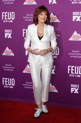 March 1, 2017 - Los Angeles, CA, United States - 1 March 2017 - Los Angeles, California - Susan Sarandon... FXÃ¢â‚¬â ¢s Feud: Bette and Joan Premiere held at the GraumanÃ¢â‚¬â ¢s Chinese Theatre. Photo Credit: AdMedia Los Angeles United States - ZUMAa123 20170301_zaa_a123_081 Copyright: xAdmediax