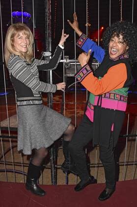 Linda Jo Rizzo und Joan Orleans bei der Premiere der 3. Winterspielzeit 2017 des Circus Krone im Kronebau. München, 01.03.2017 Foto:xP.xSchönbergerx xFuturexImage