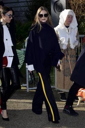 Olivia Palermo CELEBRITES : Ankunft - Defile Chloe - Paris - 02 03 2017 JBAutissier Panoramic 