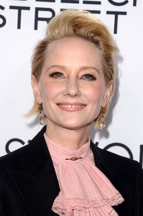 LOS ANGELES - MAR 1: Anne Heche at the The Last Word Los Angeles Premiere at the ArcLight Theater on March 1, 2017 in Los Angeles, CA  Copyright: xHPAx xIPAx xHutchinsxPhotox